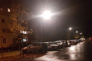 Parkplatzbeleuchtung in der ehem. Housing-Area zumindest nachts abschalten